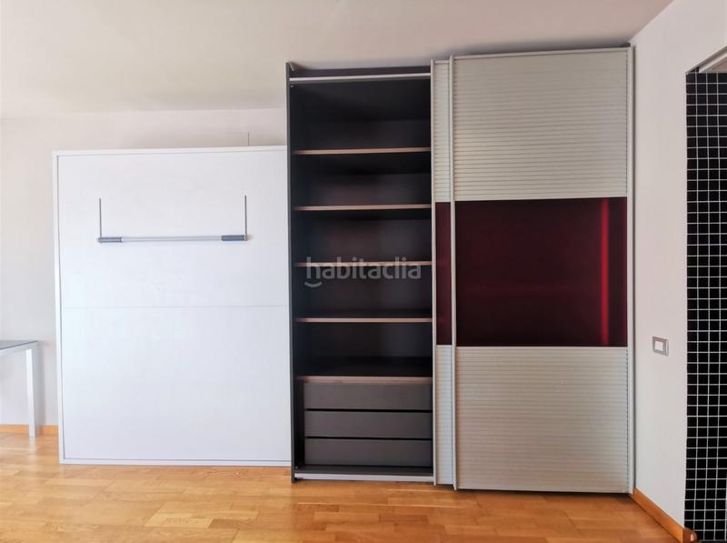 Foto d98a8625-bb3e-437f-9c79-38ae027ef069. Rent studio with heating in Centre Reus