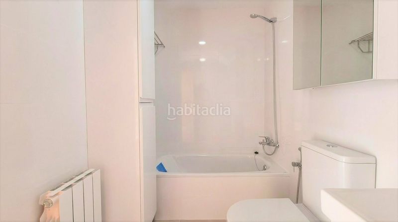 Foto b29b3ffe-a371-4f98-aa34-77373f4faf1b. Dúplex amb calefacció aparcament piscina a Mestral Reus