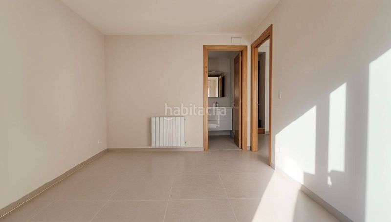 Foto bd7c5681-ba11-4355-b9be-88e8dae93932. Dúplex amb calefacció aparcament piscina a Mestral Reus