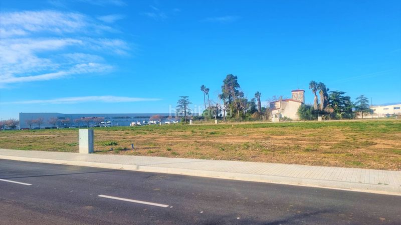 Foto 4b7c2e49-2937-41c2-9e34-a1f7b89d8256. Terreno residencial parcelas disponibles en urbanización mas carpa en Reus