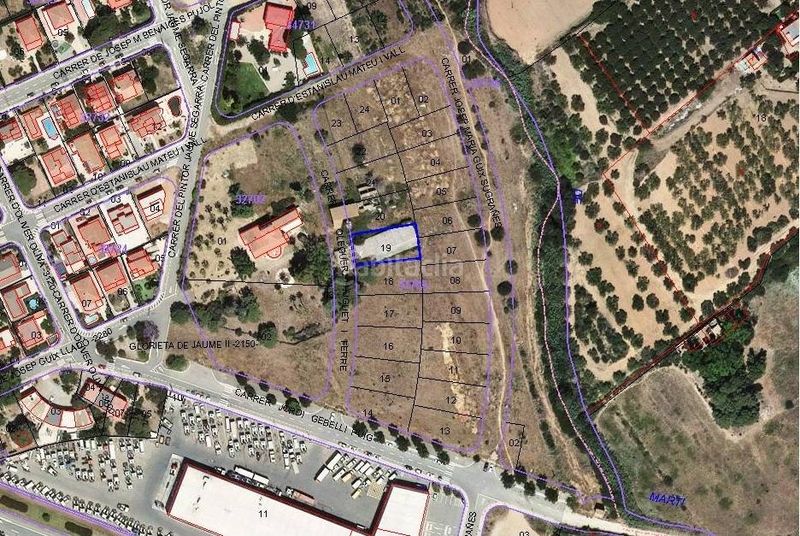 Foto 13176b96-b7df-4834-b2f3-480c179ffb64. Terreno residencial parcelas disponibles en urbanización mas carpa en Reus