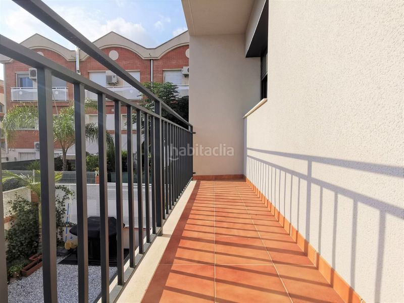 Foto 97a55a8f-bd9f-4118-9a56-3ff1e1d2083b. Casa amb calefacció aparcament piscina a Centre Reus