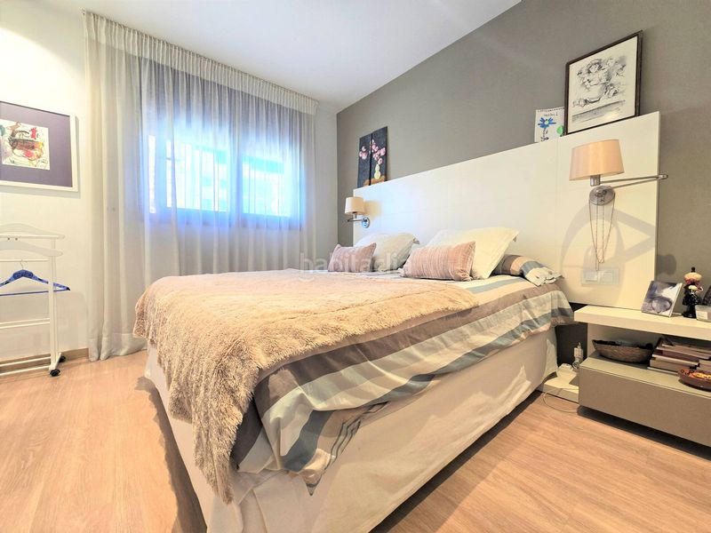 Foto ca5a12b6-4baa-4e05-8e1b-942742486638. Casa amb calefacció aparcament piscina a Centre Reus