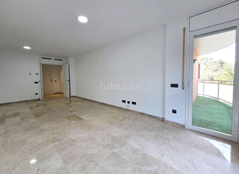 Foto 5cb25b28-ab5b-482c-bb65-597d349ca7f7. Pis amb calefacció aparcament piscina a Mestral Reus