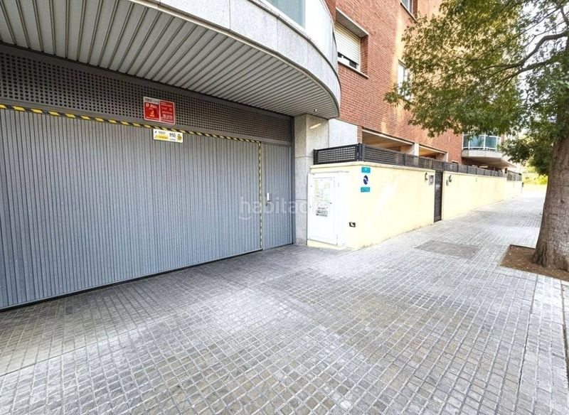 Foto cc4b1a9c-f7ea-4ef5-82eb-292c3c5e1387. Pis amb calefacció aparcament piscina a Mestral Reus