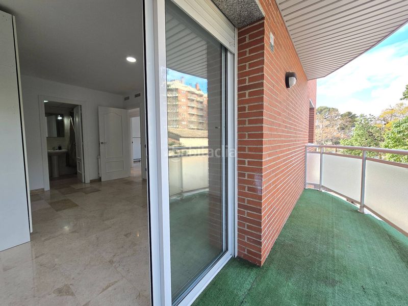 Foto f20fb113-8c8d-4a1d-8250-825939652c34. Pis amb calefacció aparcament piscina a Mestral Reus