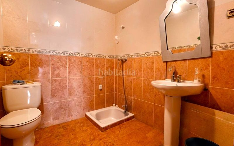 Foto 10b899a7-2911-4c6b-92ad-e15086fe5e06. Local comercial a Centre Reus