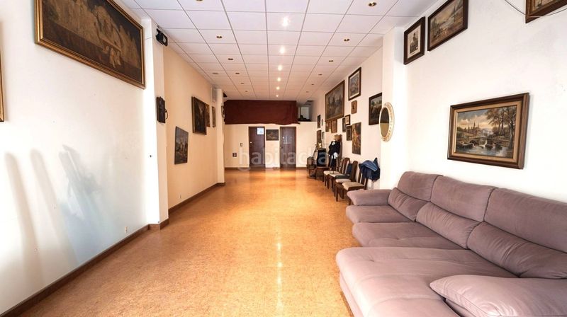 Foto 7f874b53-5647-4d75-b141-9ed7aec107c3. Local comercial a Centre Reus