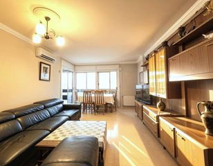 Pis  Alcalde joan bertran. Piso de 4 habitaciones en c alcalde joan bertran de  reus.  park