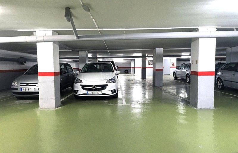 Foto b7b81477-b9ab-40ab-a87c-64b99fbd25c5. Pis amb aparcament a Ponent Reus