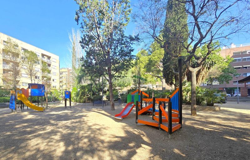 Foto f0a770b3-0230-4994-9728-f2dd255e443b. Pis amb aparcament a Ponent Reus