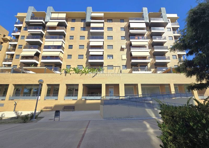 Foto e05dbea1-e9d0-47f5-af2b-46f1fb205dcd. Pis amb calefacció aparcament piscina a Llevant Reus