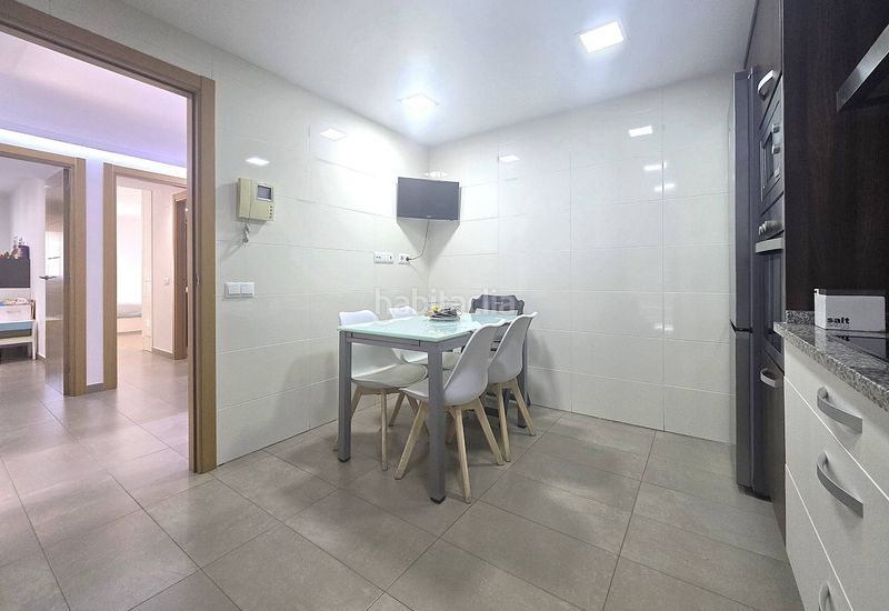 Foto f738122e-d506-42b1-914e-db98c883bc28. Pis amb calefacció aparcament piscina a Llevant Reus