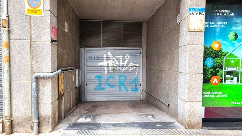 Foto 878b0fe4-71ea-4922-a1b3-b4011223d833. Aparcament cotxe a Ponent Reus