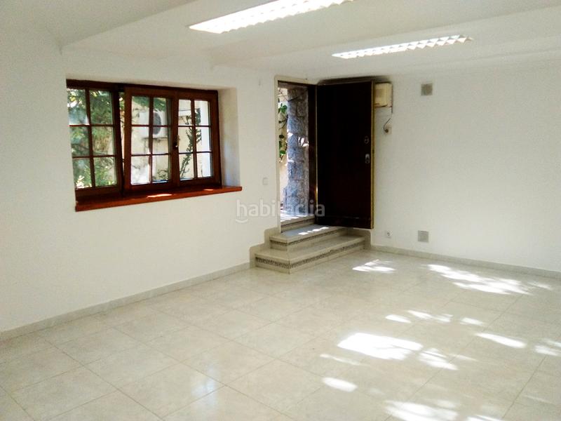 Foto 9646246f-04fd-4a9b-9055-03f0ac769d48. Alquiler local comercial local ideal oficina en Centre Masnou (El)