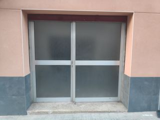 Local Comercial  Carrer it�lia. Local en venta en el centro de el masnou