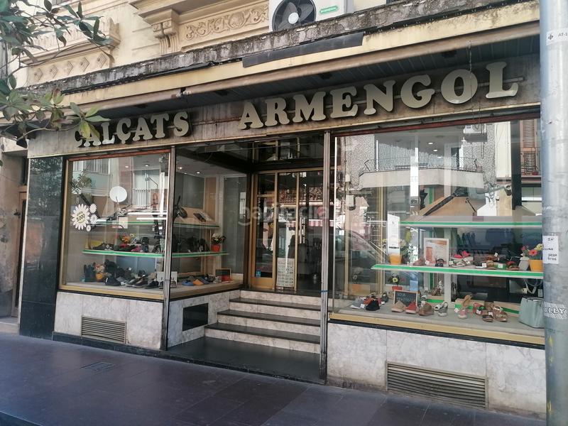 Foto acb7f5a7-52c3-4323-9d75-5b4f29542c19. Casa a carrer major 45 a Montcada Centre - La Ribera Montcada i Reixac