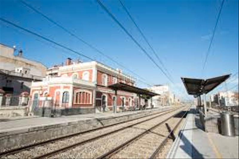 Foto c9ee84c3-ca7d-4d14-a132-34a4110cd63f. Terreno residenziale in Montcada Centre - La Ribera Montcada i Reixac