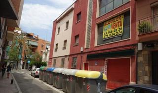 Location Bureau  Carrer de calaf. Oficinas en alquiler en el barrio de can marine / santa coloma d