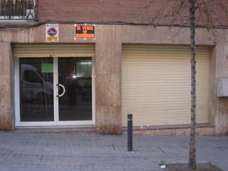 Local commercial à El Raval. Local comercial en venta en el barrio de santa rosa / santa colo