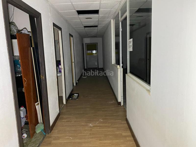 Foto 0e6bc7e2-d50c-4a85-a867-bd092944629c. Alquiler local comercial local en alquiler en calle san joaquin en Santa Coloma de Gramenet