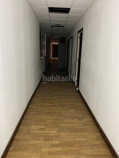 Foto 7c9c3a3a-0402-4ad3-a146-8c42d13dd4b5. Alquiler local comercial local en alquiler en calle san joaquin en Santa Coloma de Gramenet