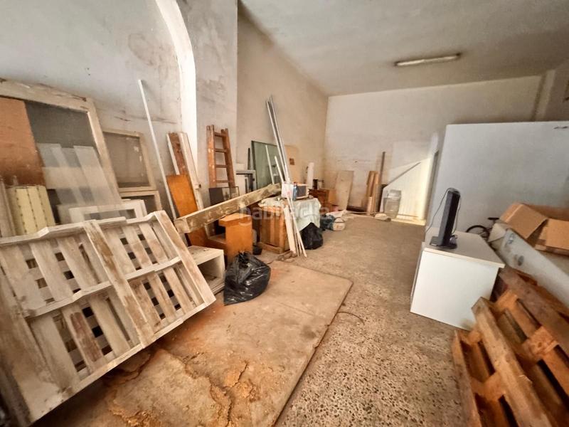 Foto 5e645c5d-c8c1-4db6-8413-893b2e213cf8. Business premise in Centre Santa Coloma de Gramenet