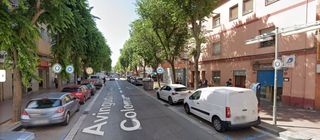 Parking coche  Santa coloma. Parking en venta para 3 motos