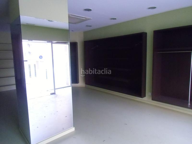 Foto 51affcd6-6dda-4e64-8020-e8fb9e9daae8. Geschäftsraum in Centre Santa Coloma de Gramenet