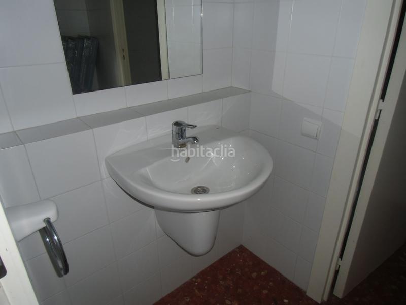 Foto d1c33528-bb8e-4d11-99d0-436c47bf2a54. Geschäftsraum in Centre Santa Coloma de Gramenet