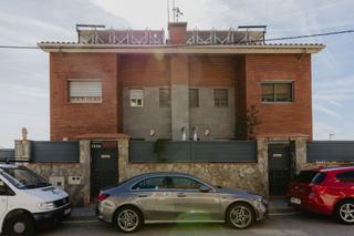 Maison  Carrer de garcilaso de la vega. Espectacular casa en venta en calle garcilaso de la vega