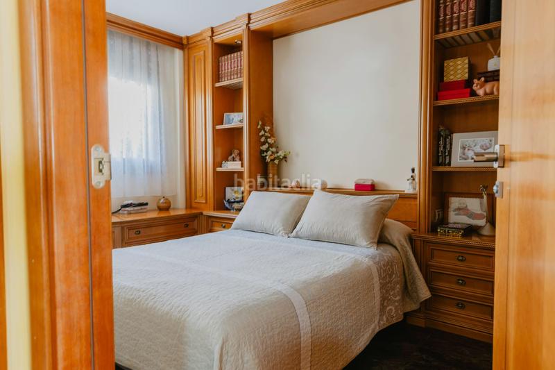 Foto 29e058e2-9825-4760-bee8-c5861d3b0f16. Maison avec chauffage parking dans Singuerlín Santa Coloma de Gramenet