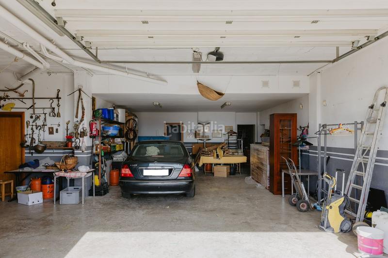 Foto 731a57c7-35f5-4e7b-b9f5-82d7c1185dba. Maison avec chauffage parking dans Singuerlín Santa Coloma de Gramenet