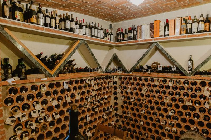 Foto 738e2421-fdbb-4066-8054-0454e0d1e2d9. Maison avec chauffage parking dans Singuerlín Santa Coloma de Gramenet