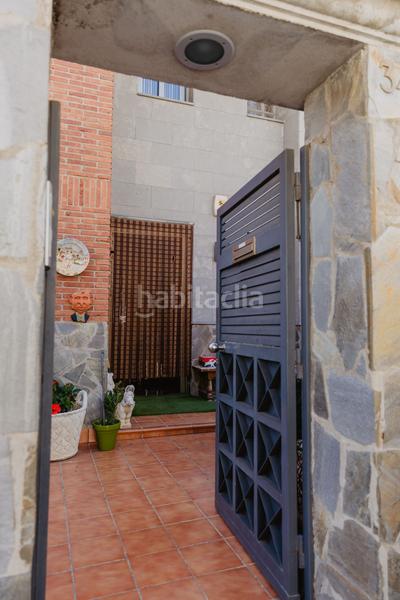 Foto 95ff4e17-b9b8-4074-8749-7be3462fe9ae. Maison avec chauffage parking dans Singuerlín Santa Coloma de Gramenet