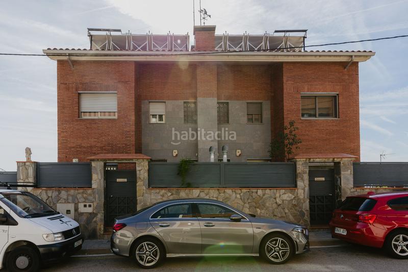 Foto d84b5324-3a7e-4284-8830-88591dd100dd. Maison avec chauffage parking dans Singuerlín Santa Coloma de Gramenet