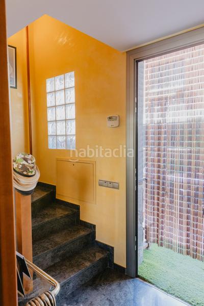 Foto e0f9773e-d02d-499f-a50a-29bef9a040db. Maison avec chauffage parking dans Singuerlín Santa Coloma de Gramenet