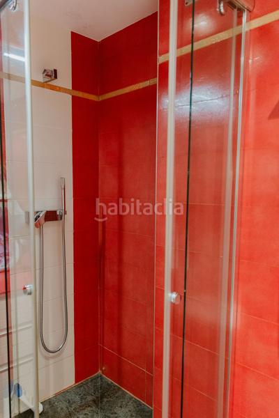 Foto e5b4ca45-c10e-4964-8e6b-cfdd79769454. Maison avec chauffage parking dans Singuerlín Santa Coloma de Gramenet