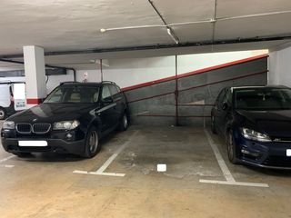 Parking coche  Torrent d'en grau. Plaza de garaje en venta en badalona  calle torrent den grau  co