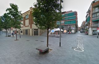 Parking coche  San ignasi. Plaza de aparcamiento para coche pequeño en zona centro de santa