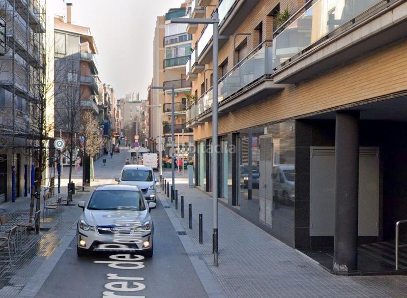 Foto 010466ab-fdc4-4de2-8de2-cdabd7d37a13. Aparcament cotxe a Riu Sud Santa Coloma de Gramenet