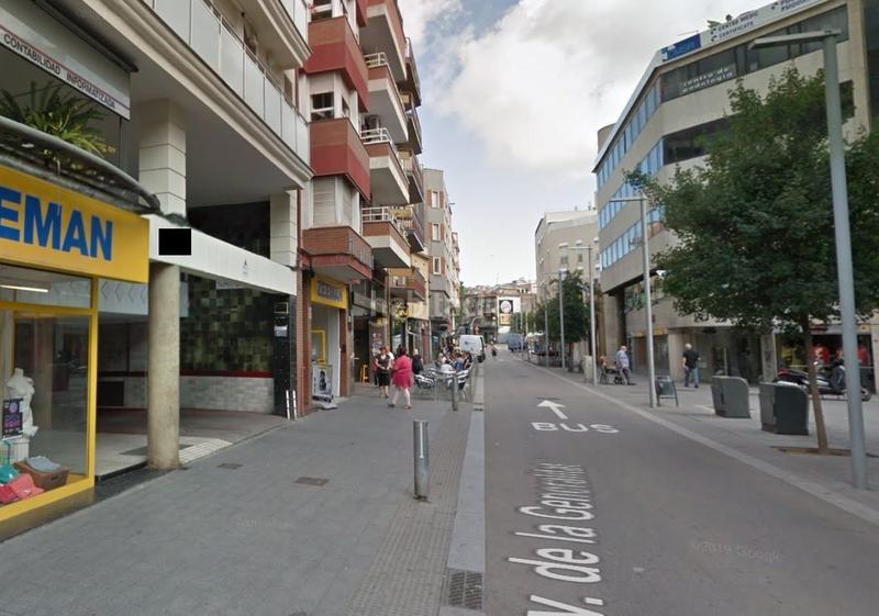 Foto f17709bc-8c6c-4f6e-81a9-f261eaf114ec. Aparcament cotxe a Centre Santa Coloma de Gramenet
