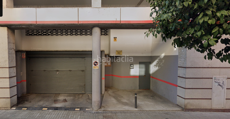 Foto aafb1354-510c-4cfa-b3d1-56406b328c0d. Parking coche en Riu Nord Santa Coloma de Gramenet