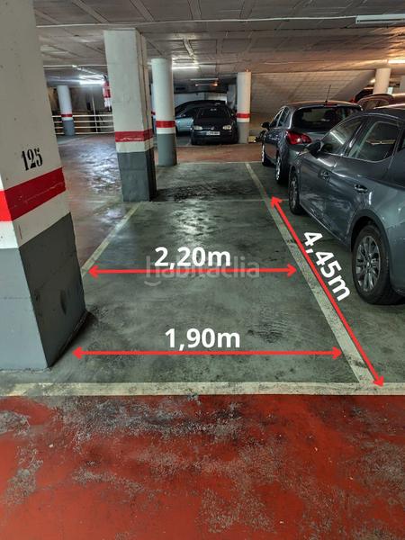 Foto c5a2fe51-0098-4cbf-877f-cc217f2c66ab. Car parking in Riu Nord Santa Coloma de Gramenet