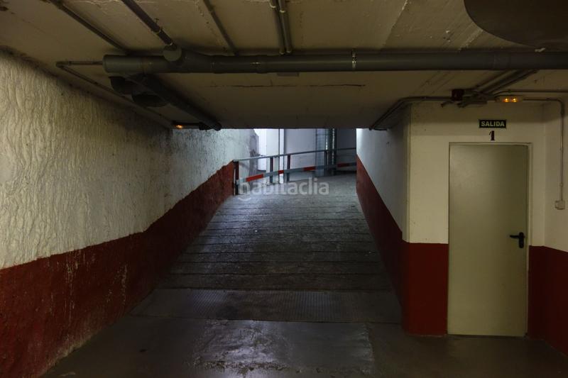 Foto 830be6fc-b07c-4293-b07e-4ce157124d49. Parking voiture dans Riu Sud Santa Coloma de Gramenet