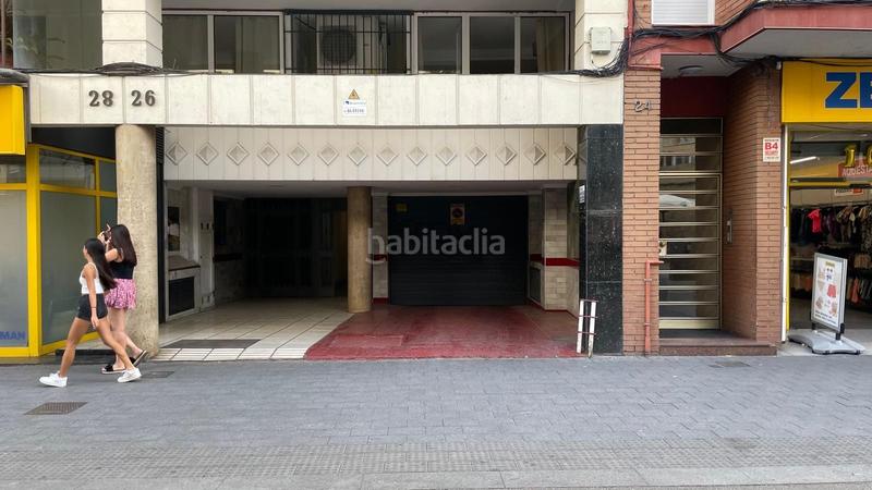 Foto 96068b92-a78f-42c9-a47d-6ee49f44d088. Posto auto in Centre Santa Coloma de Gramenet