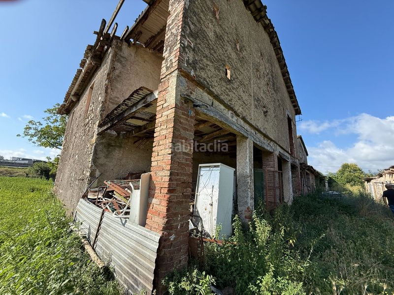Foto 736e6d9b-183a-48c8-a998-c635a988be87. Casa masía en venta girona 2.000 m 96.000 m de terreno proyecto de rehabilitación en Olot