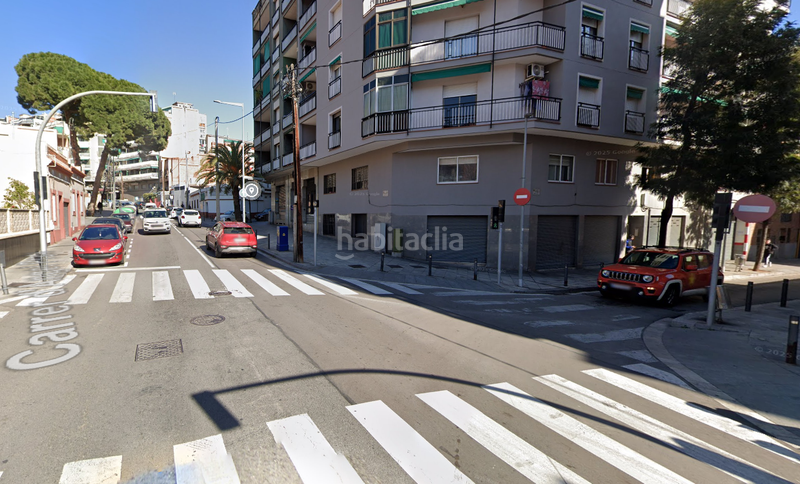 Foto 2804f866-5ce1-428d-a8a9-fbee2c40b8af. Local comercial  en zona Singuerlín en Santa Coloma de Gramenet
