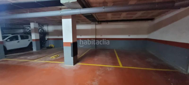Foto 6ce4cc8d-42f2-404a-8027-011ca713b5f1. Aparcament cotxe a avenida jubalcoy 6 a Nou Altabix Elche / Elx