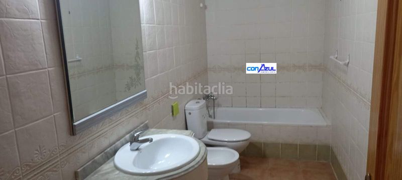 Foto ec169bf1-5801-4786-a6f5-efd25d53b822. Pis a La Marina Elche / Elx